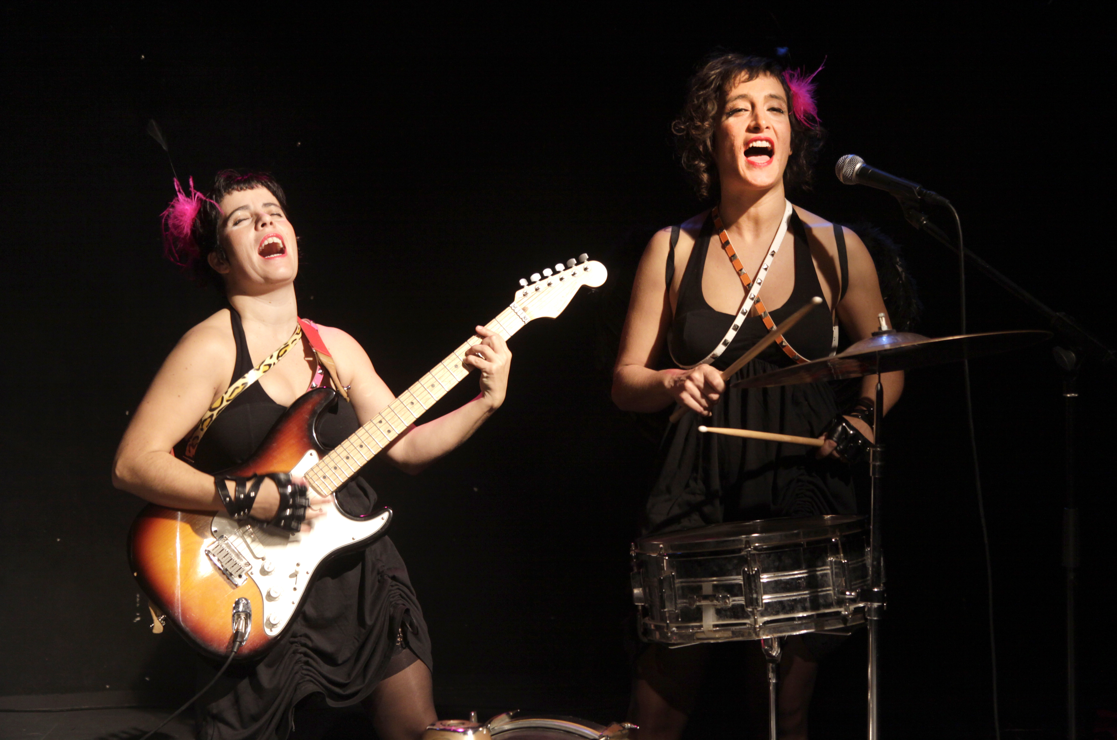 Las XL Es en el Festival Internacional de Cabaret