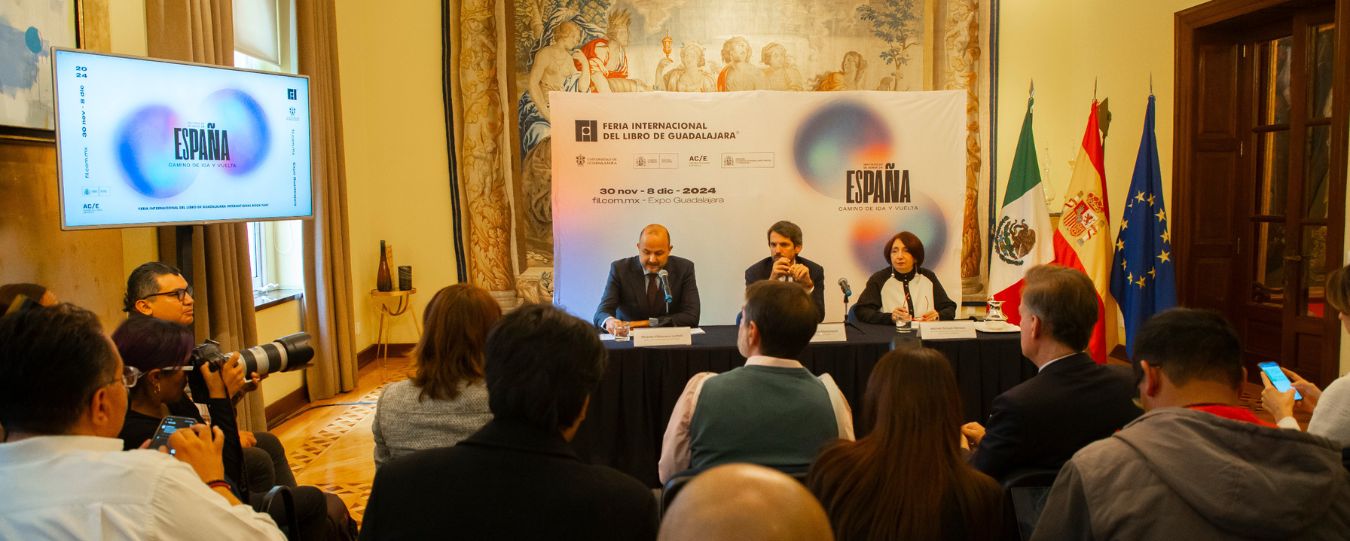 El ministro de Cultura avanza el programa de Espaa Invitado de Honor de la FIL Guadalajara 2024