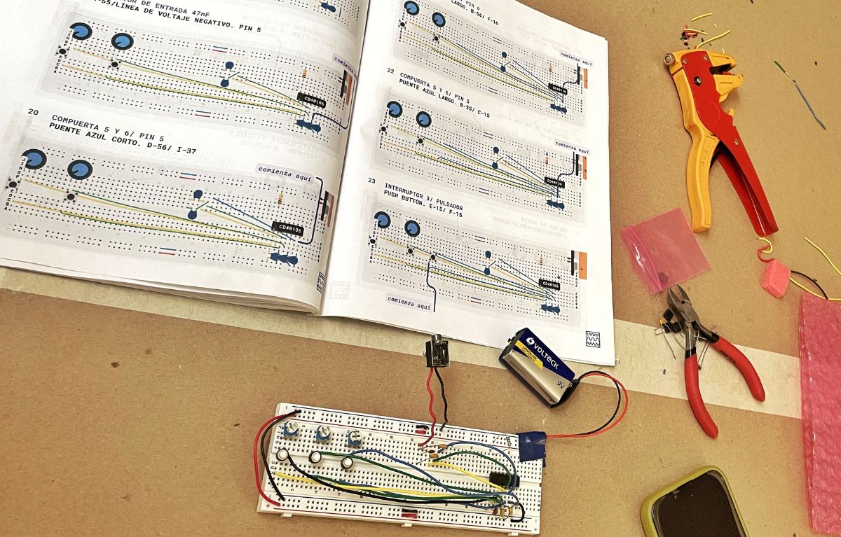 Taller: Club Neutrino de electrónica para chicas