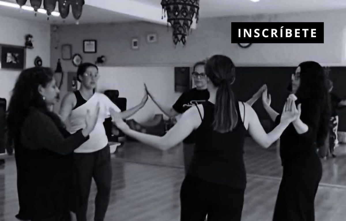 Sincronización grupal improvisada para la escena